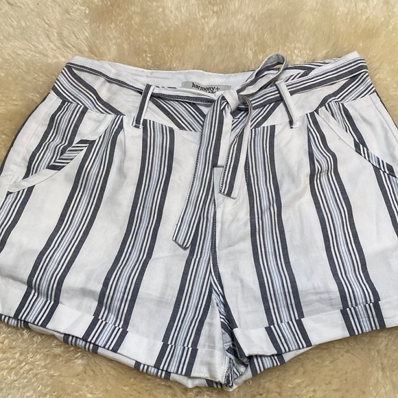 Harmony + Havoc pinstripe cotton shorts size 7 - Picture 1 of 9